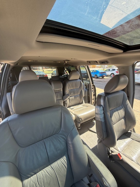 2008 Honda Odyssey Image 9