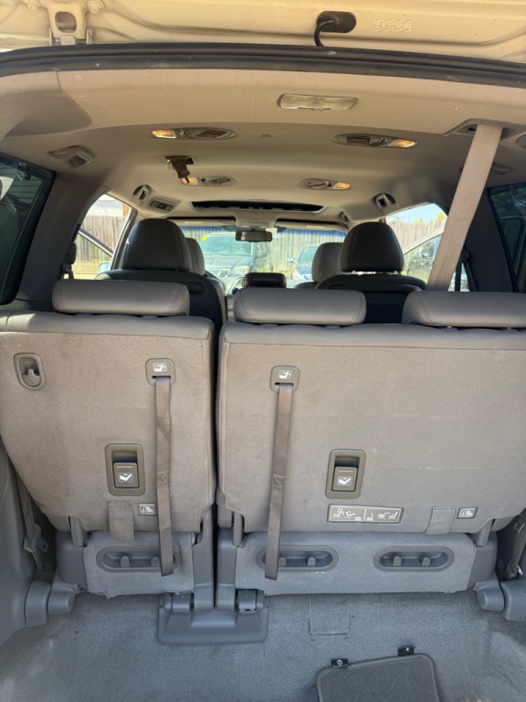 2008 Honda Odyssey Image 11