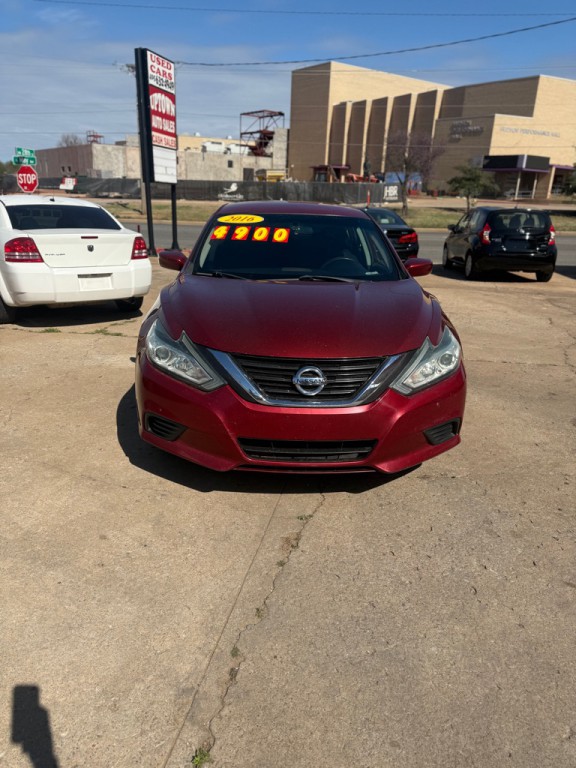 2016 Nissan Altima Image 2