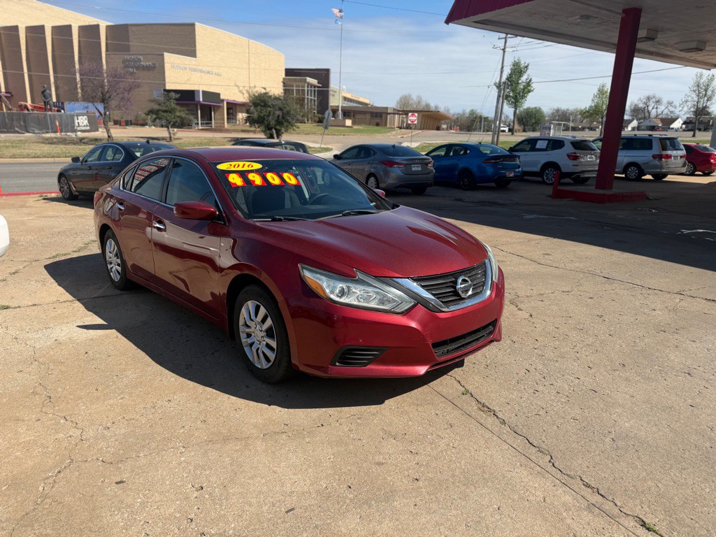 2016 Nissan Altima Image 3