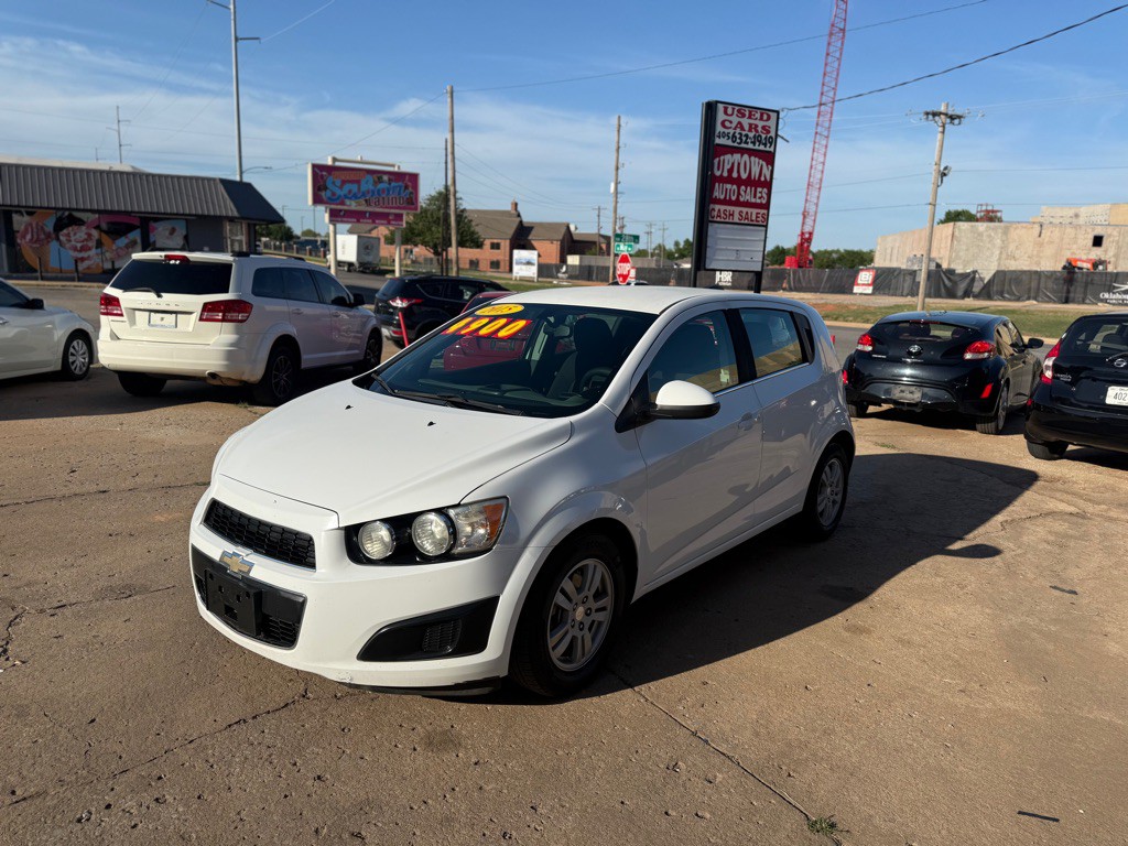 2015 Chevrolet Sonic Image 11