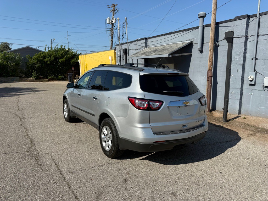 2014 Chevrolet Traverse Image 5