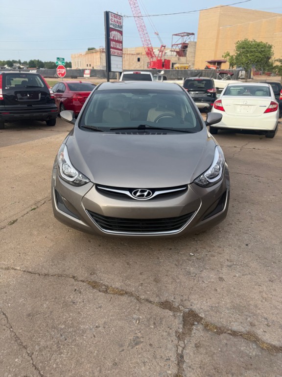 2016 Hyundai Elantra Image 2