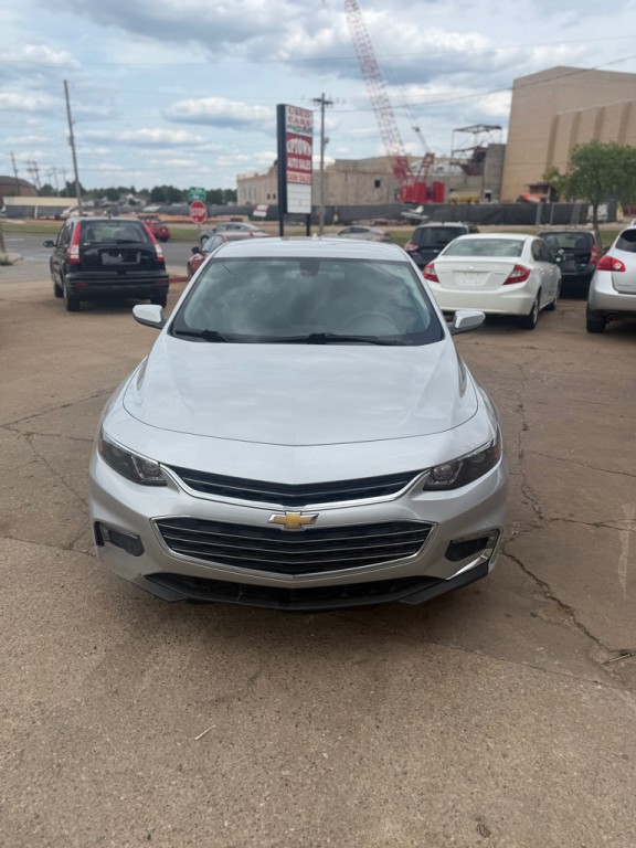 2018 Chevrolet Malibu Image 4