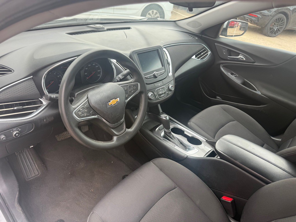 2018 Chevrolet Malibu Image 8