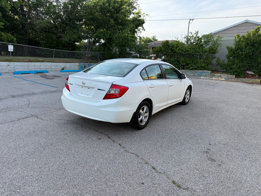2012 Honda Civic Image 4