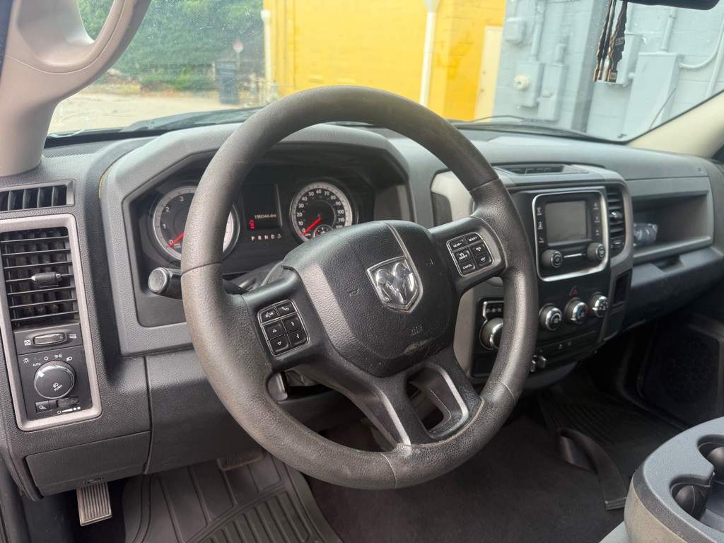 2014 RAM 1500 Image 9