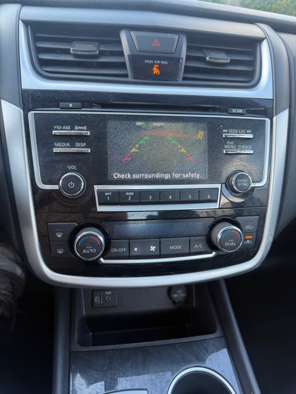 2018 Nissan Altima Image 12