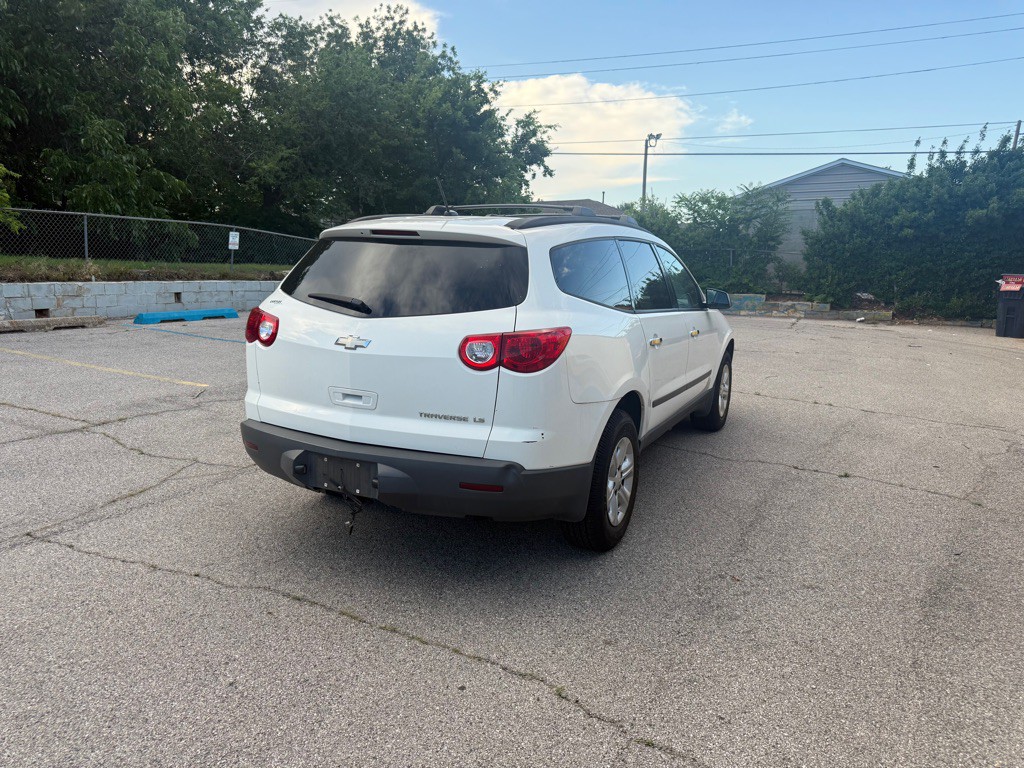 2012 Chevrolet Traverse Image 4