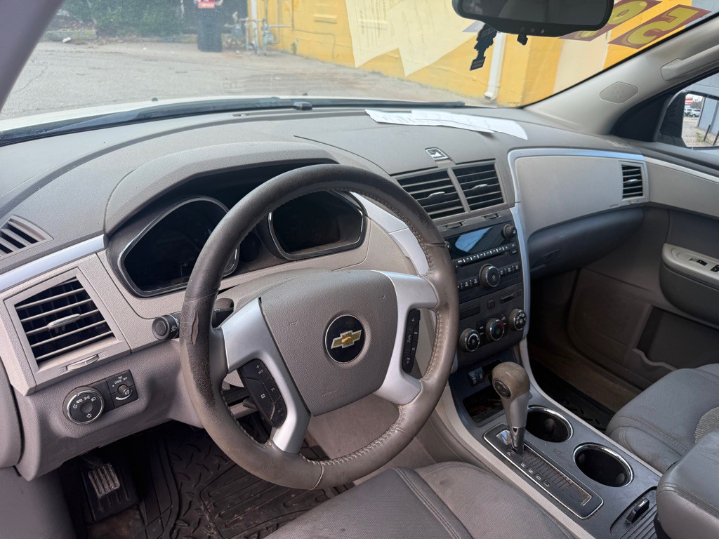 2012 Chevrolet Traverse Image 10