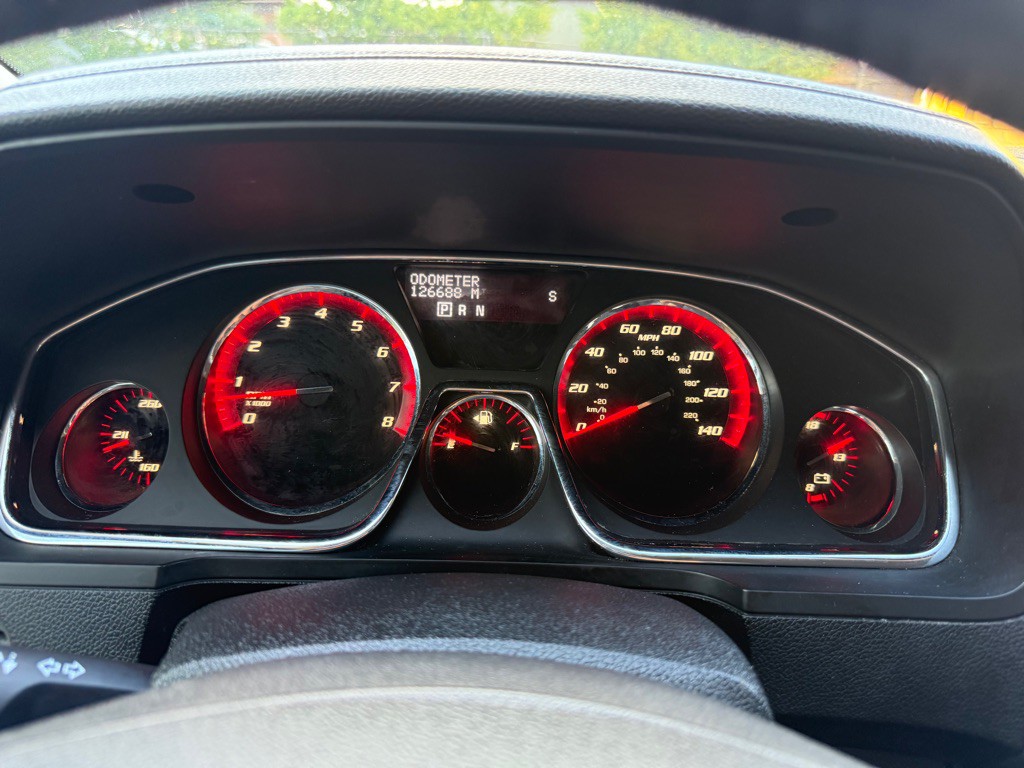 2015 GMC Acadia Image 16