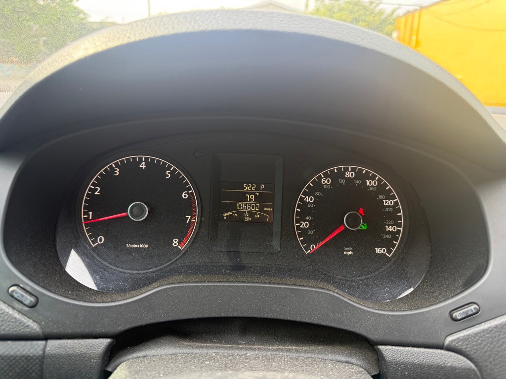 2012 Volkswagen Jetta Image 11