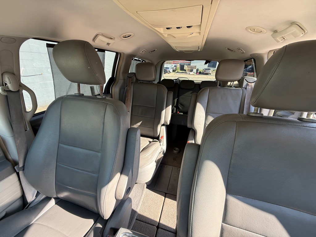 2008 Dodge Grand Caravan Image 11