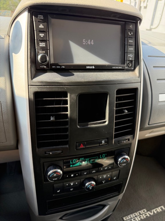 2008 Dodge Grand Caravan Image 13
