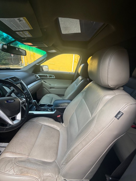 2013 Ford Explorer Image 13
