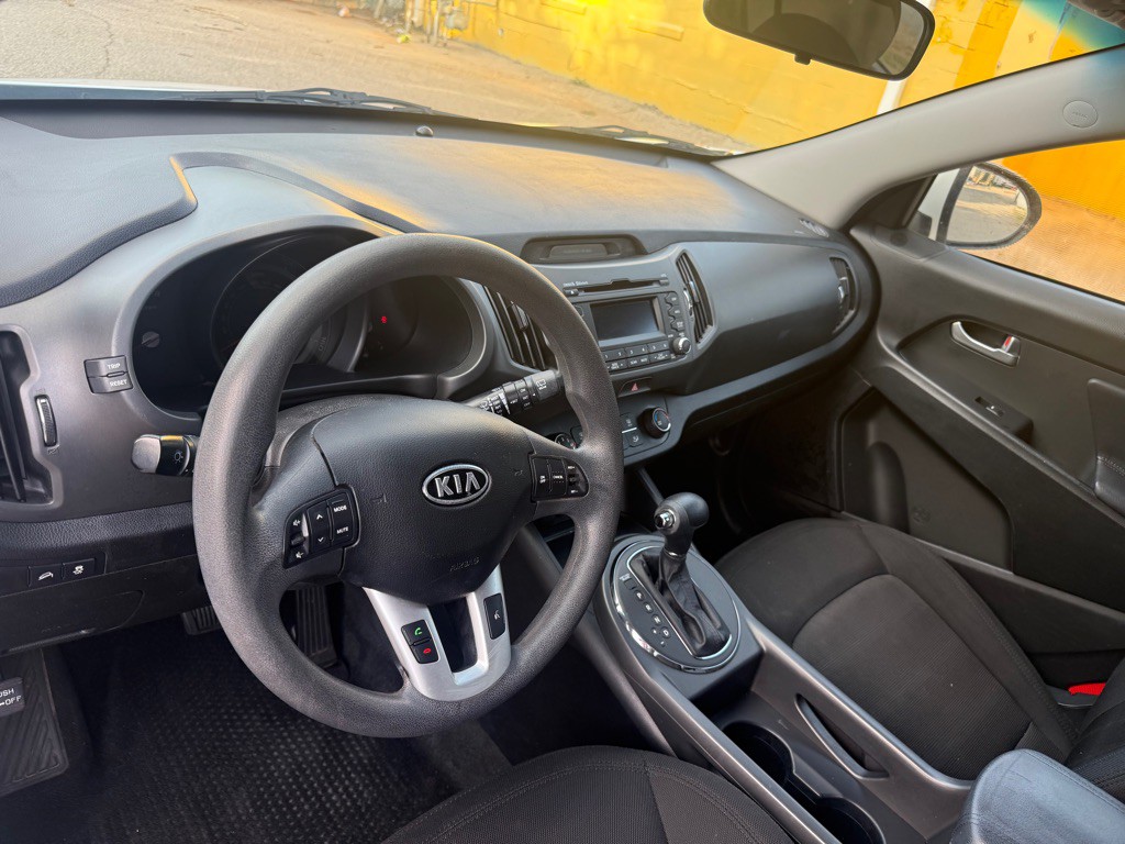 2012 Kia Sportage Image 6