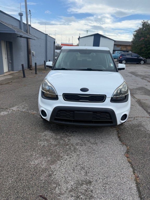 2013 Kia Soul Image 2