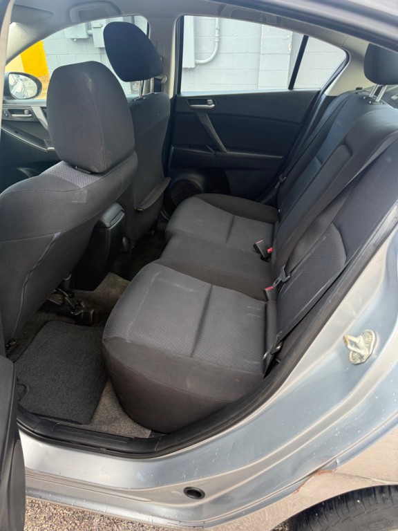 2011 Mazda Mazda3 Image 5