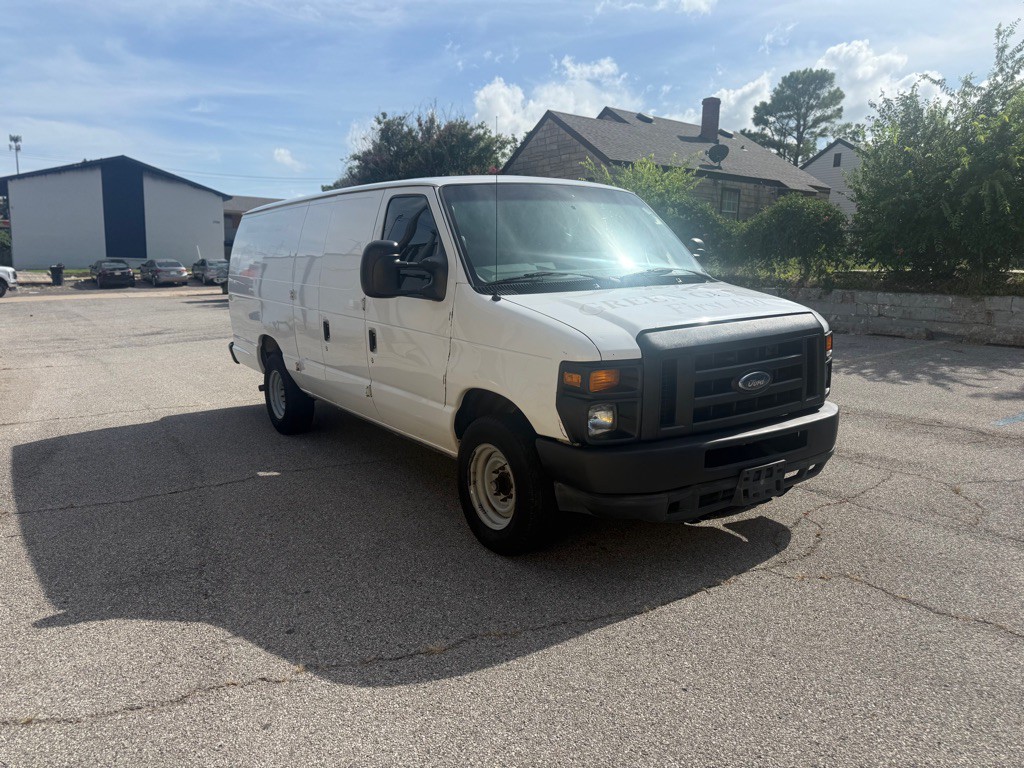 2012 Ford Econoline Image 3