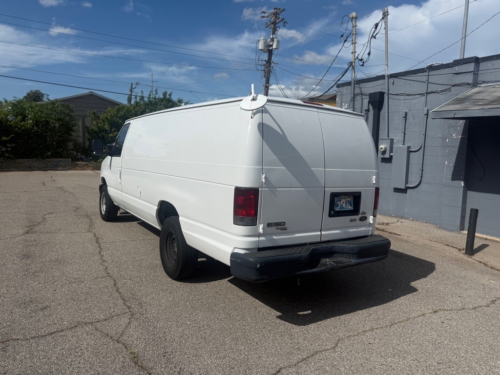2012 Ford Econoline Image 5