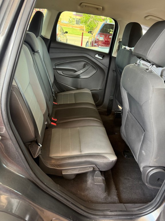 2016 Ford Escape Image 9