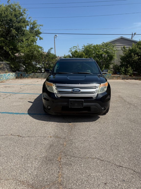 2012 Ford Explorer Image 2