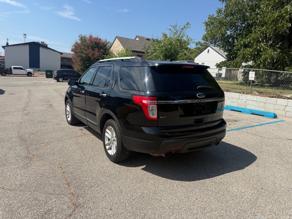 2012 Ford Explorer Image 5