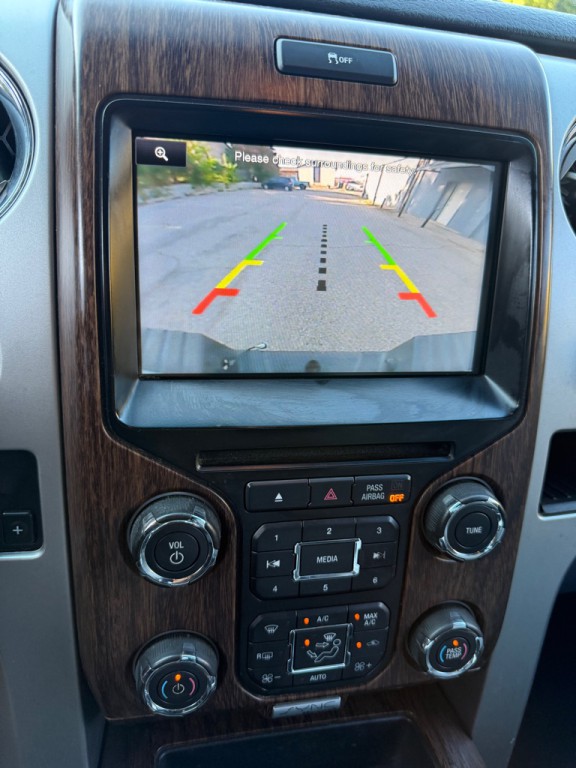 2013 Ford F-150 Image 11
