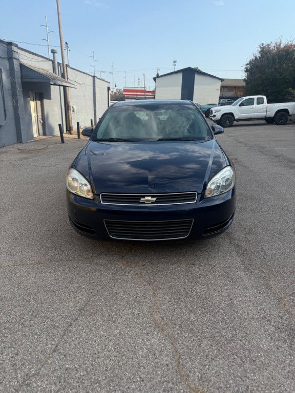 2007 Chevrolet Impala Image 2