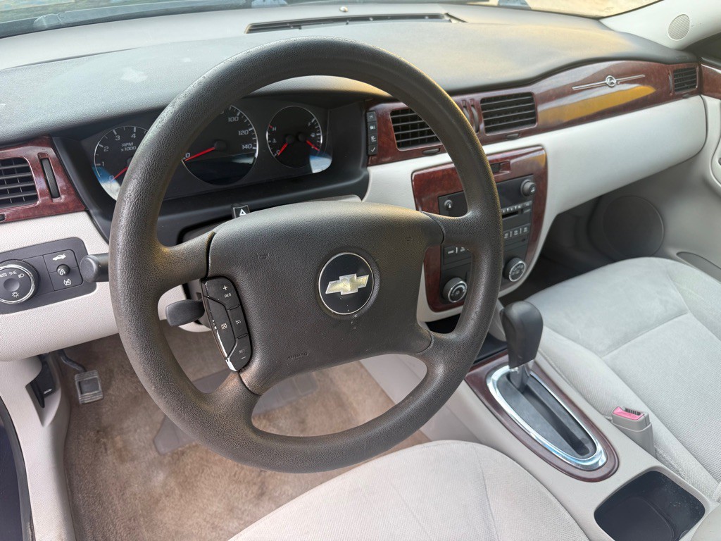 2007 Chevrolet Impala Image 8