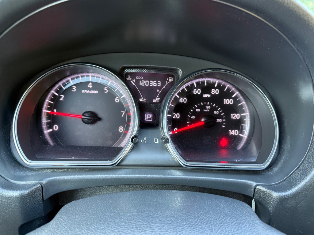 2017 Nissan Versa Image 12