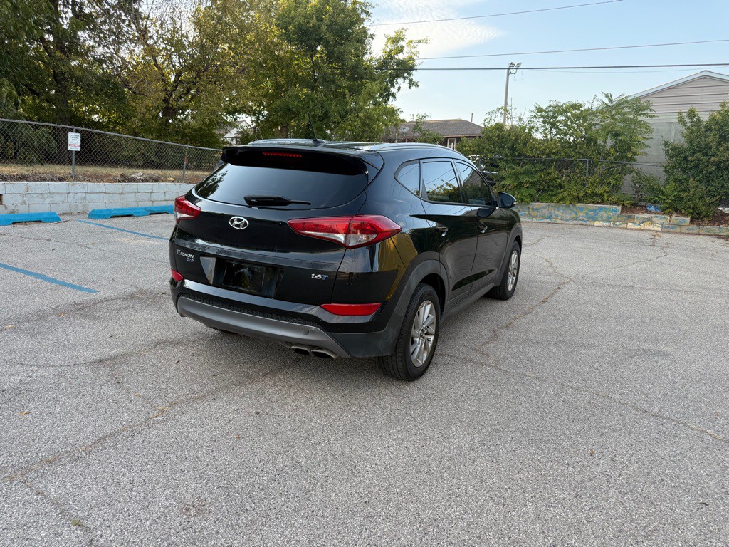 2016 Hyundai Tucson Image 4