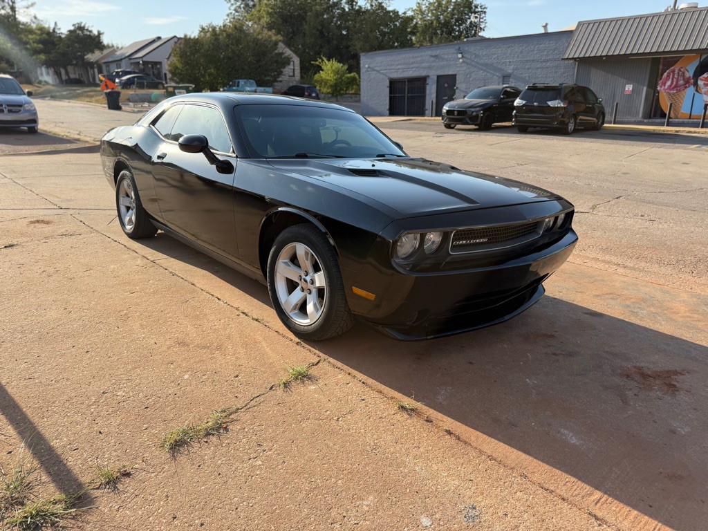 2012 Dodge Challenger Image 6