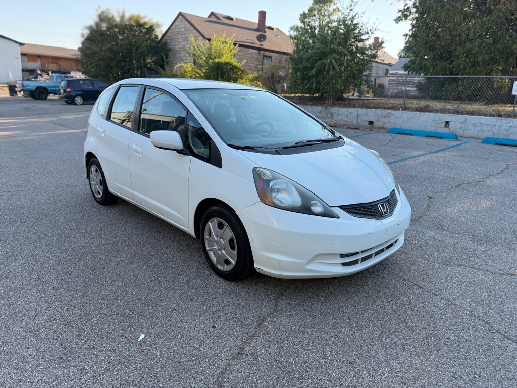 2013 Honda Fit Image 2
