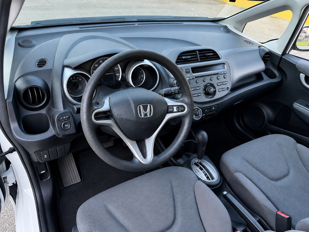 2013 Honda Fit Image 7
