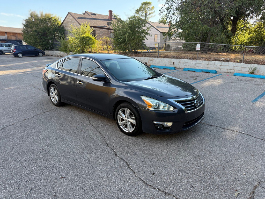 2013 Nissan Altima Image 3