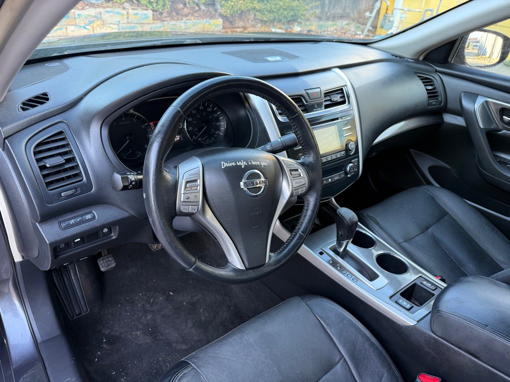 2013 Nissan Altima Image 8