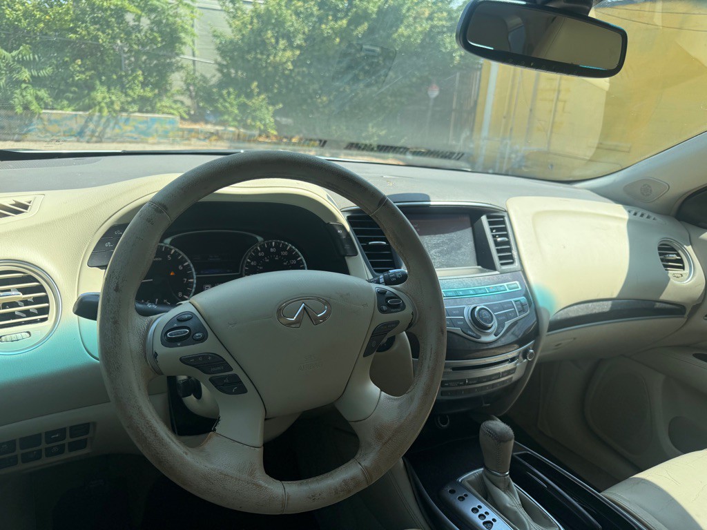 2014 INFINITI QX60 Image 10