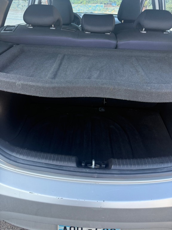 2015 Hyundai Accent Image 12