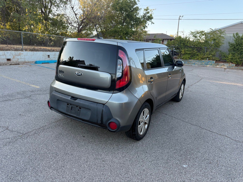 2016 Kia Soul Image 5