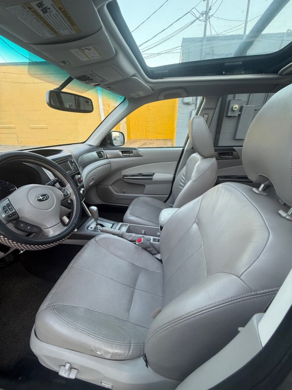 2011 Subaru Forester Image 14