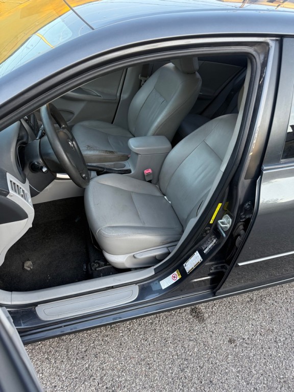 2011 Toyota Corolla Image 7
