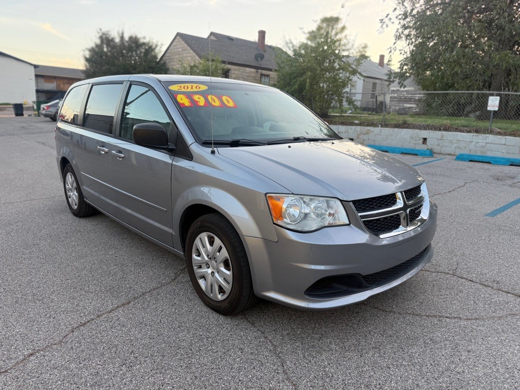 2015 Dodge Grand Caravan Image 3