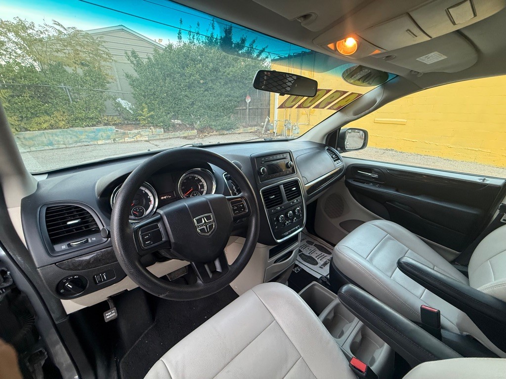 2015 Dodge Grand Caravan Image 10
