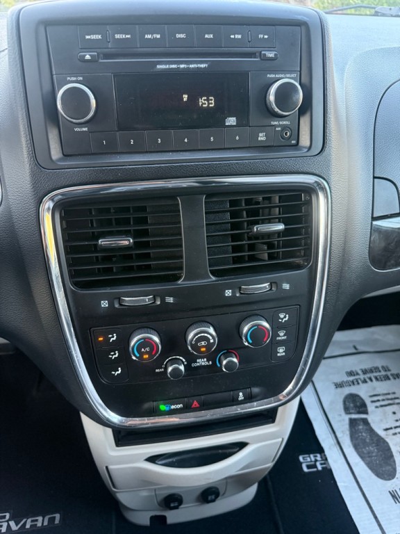 2015 Dodge Grand Caravan Image 14