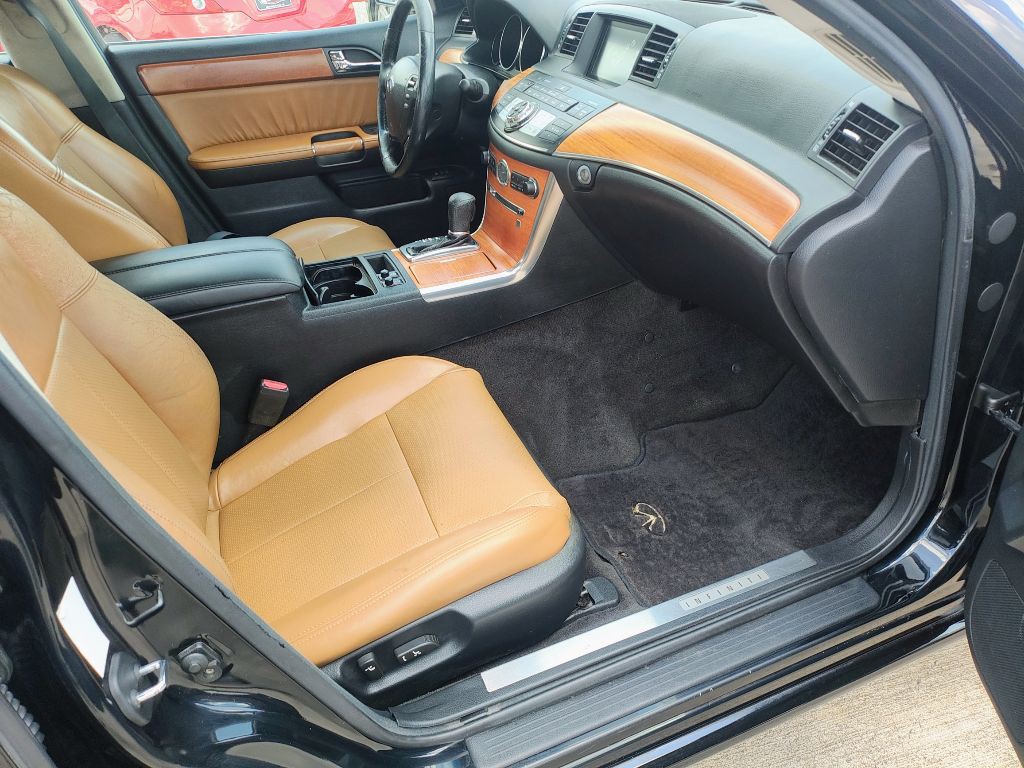 2006 INFINITI M35 Image 6
