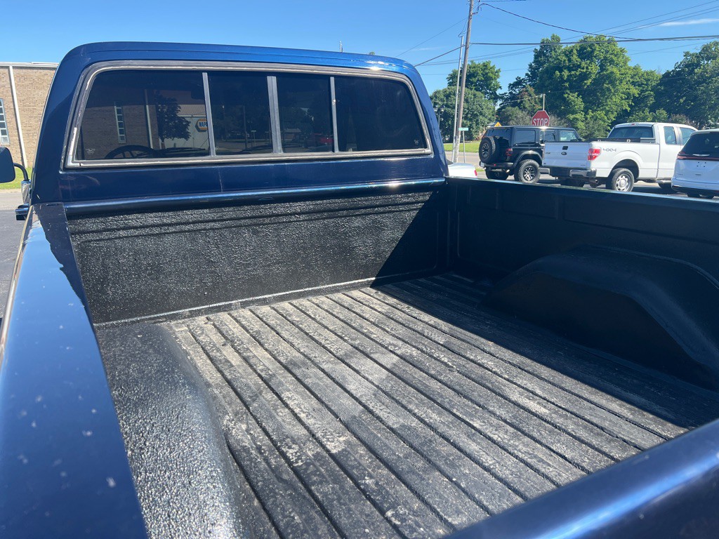1986 GMC C/K 1500 Image 10