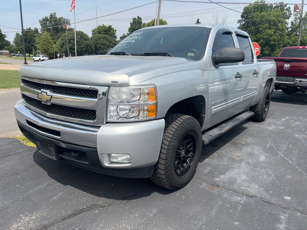 2010 Chevrolet Silverado 1500 Image 3
