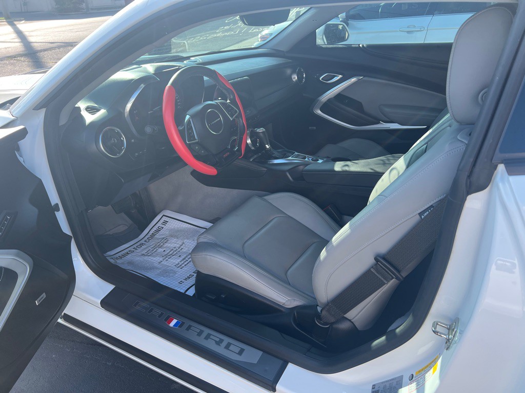 2022 Chevrolet Camaro Image 9