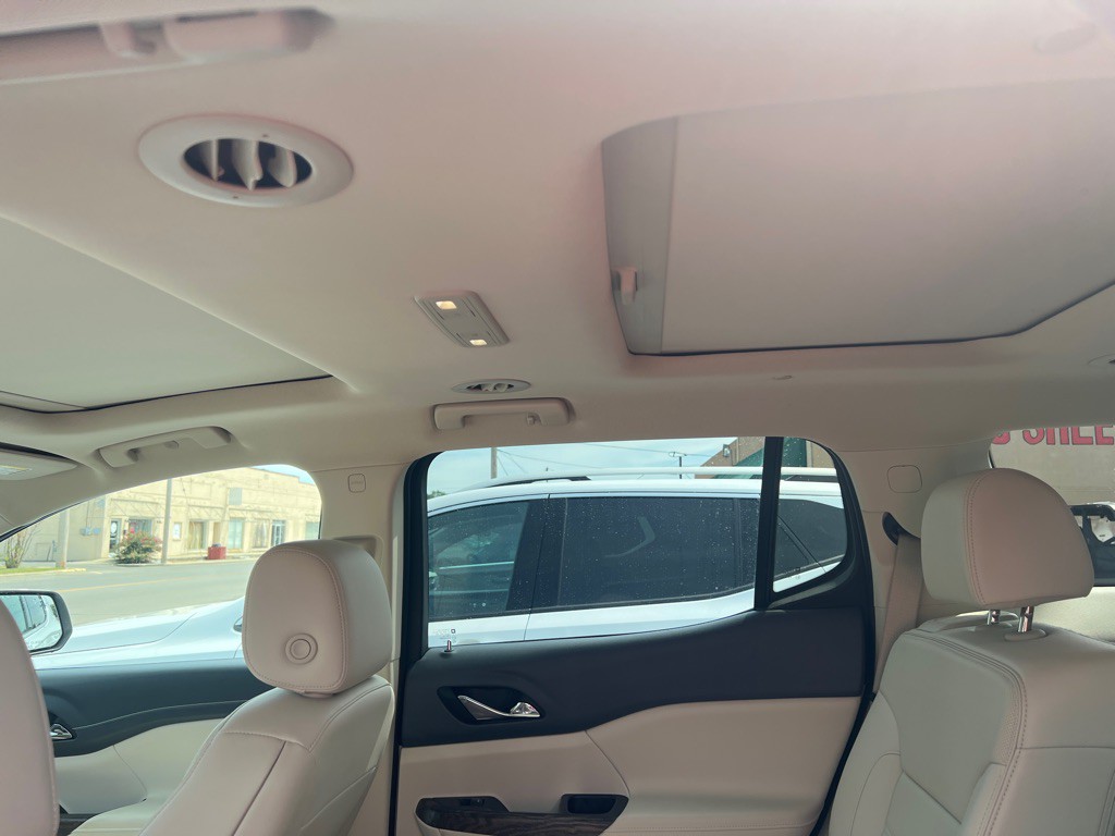 2021 GMC Acadia Image 11